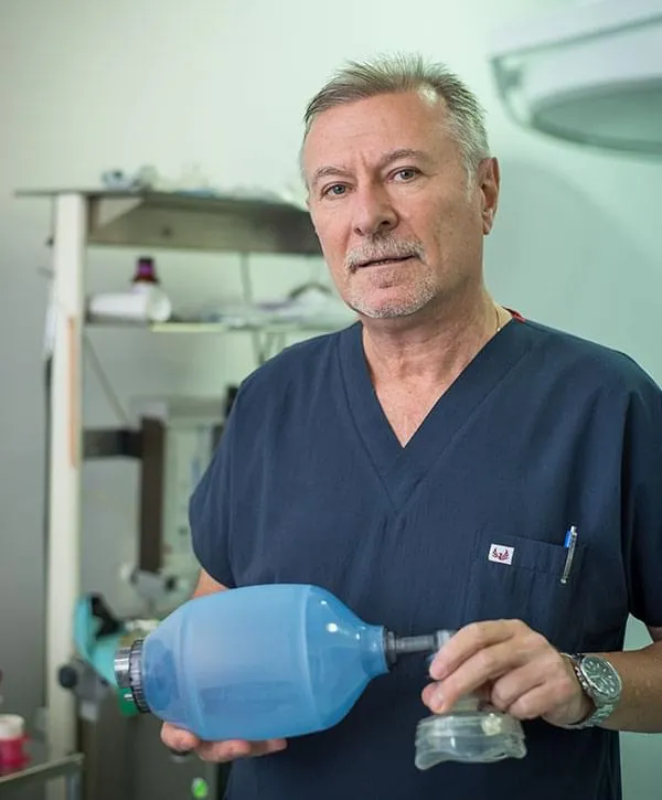 д-р Милен Мърмъро�в